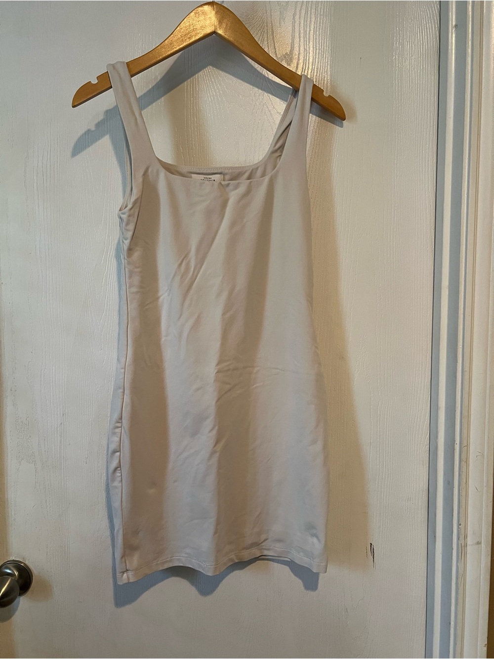 Aritzia Babaton Beige Contour Squareneck Mini dress Sz Medium